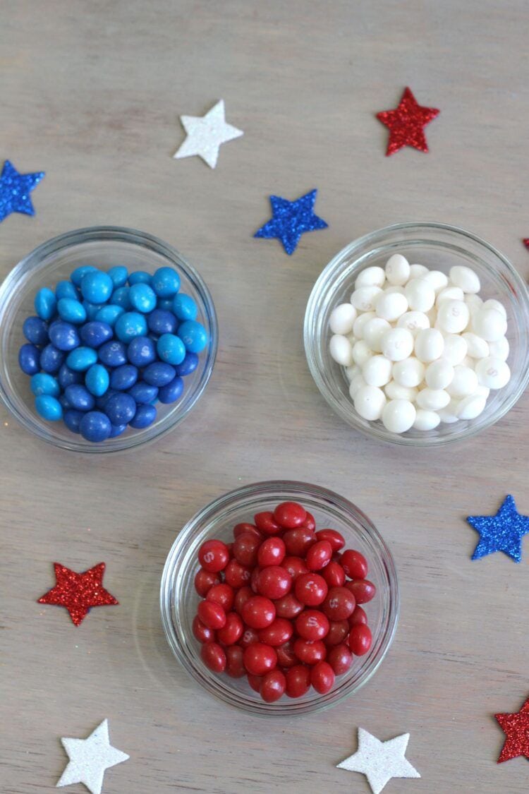 America Mix Skittles separated into bowls of red, white and blue